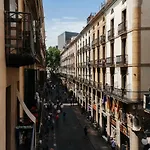 En Ferran By The Streets